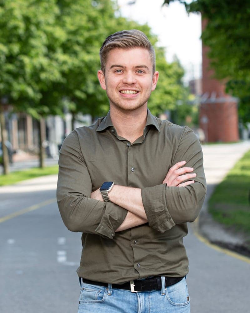 Derek van den Heuvel, Heuvel Vastgoed