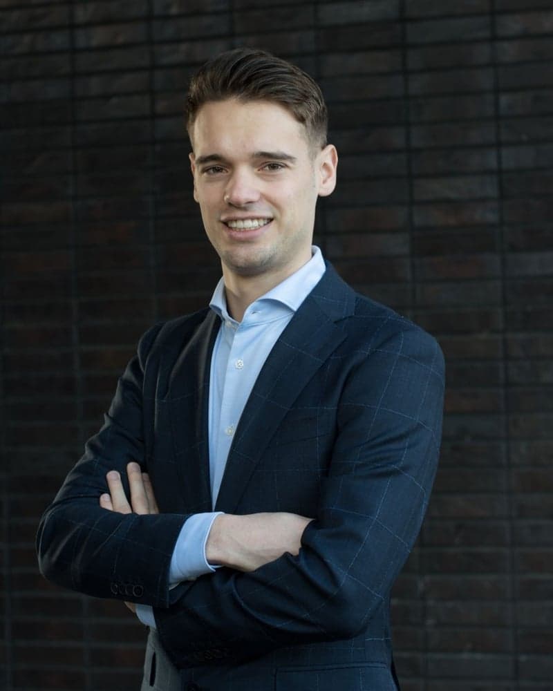 Wouter van Vlerken, M. Heezen